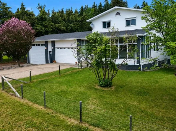 6336 S 13th Ave, Edson, AB T7E 1S2