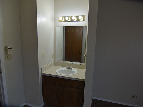 4th image of 3802 Coates Cir #3802