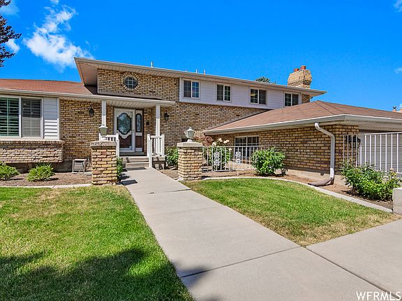 3rd image of 1410 W Jordan Hills Dr
