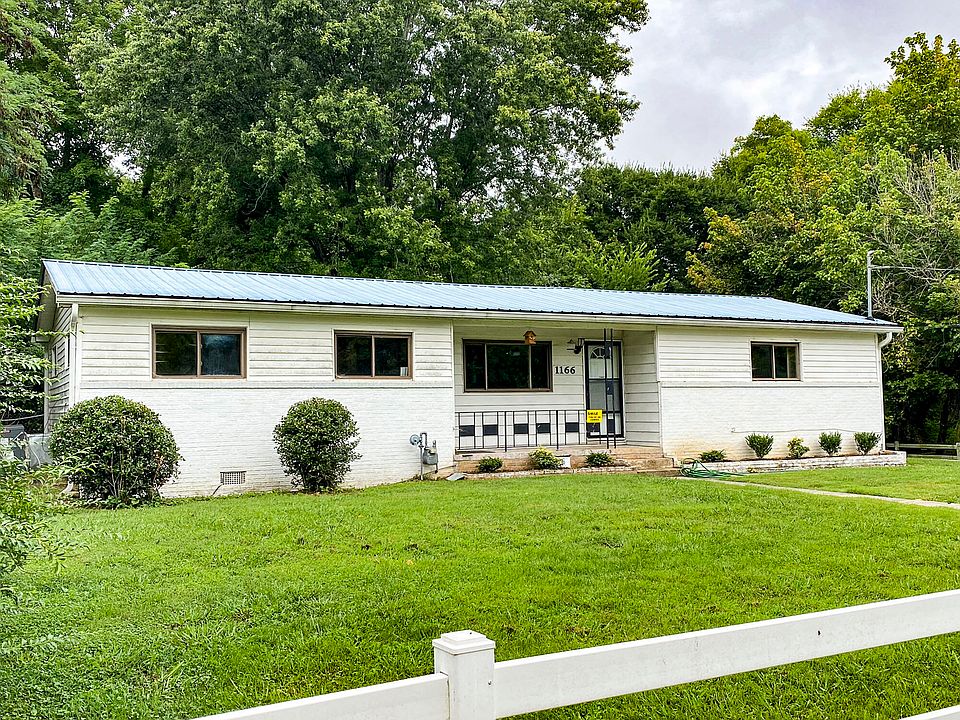 1st image of 1166 Lake Dr