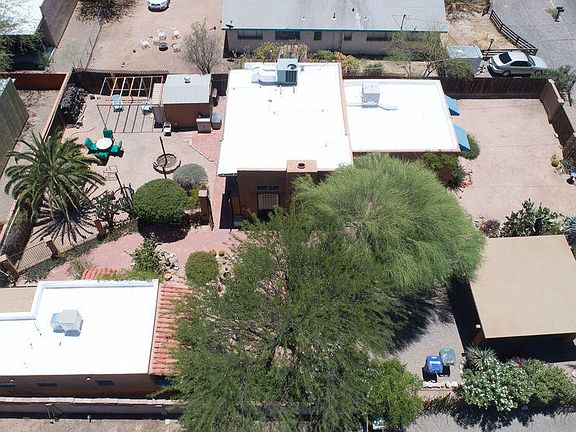 3rd image of 2538 N Sparkman Blvd