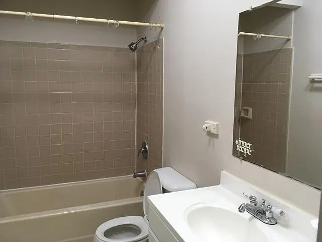 401 N Pennsylvania Ave #B — Photo 5