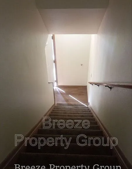 914 E Bancroft St — Photo 10