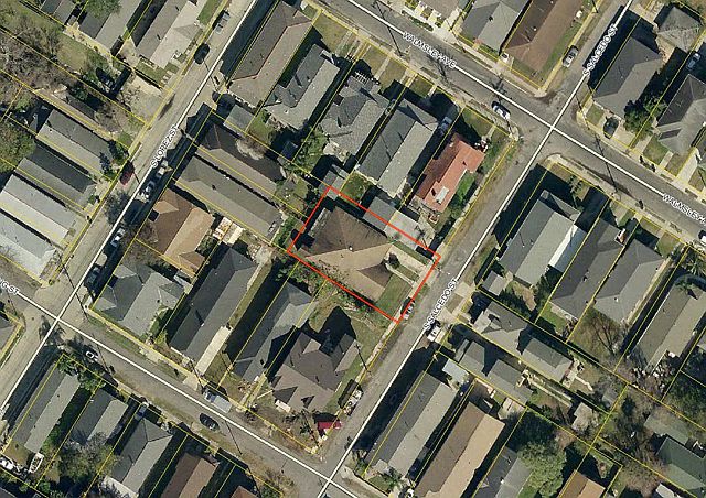 1st image of 1921 S Salcedo St