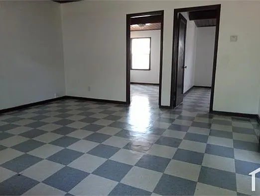 4544 E Harvey Ave — Photo 3