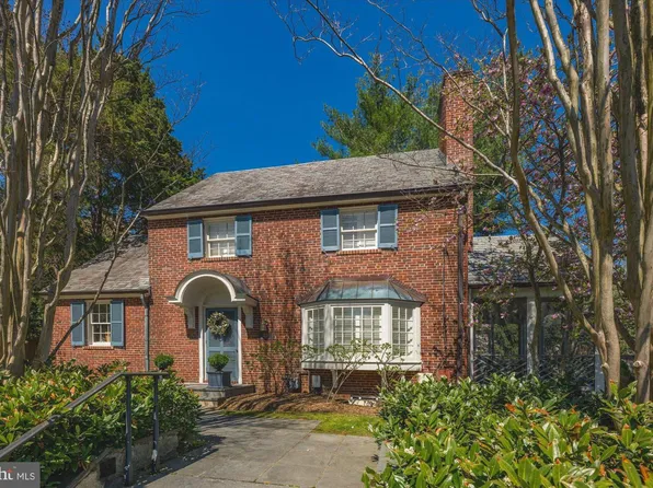 5225 Elliott Rd, Bethesda, MD 20816