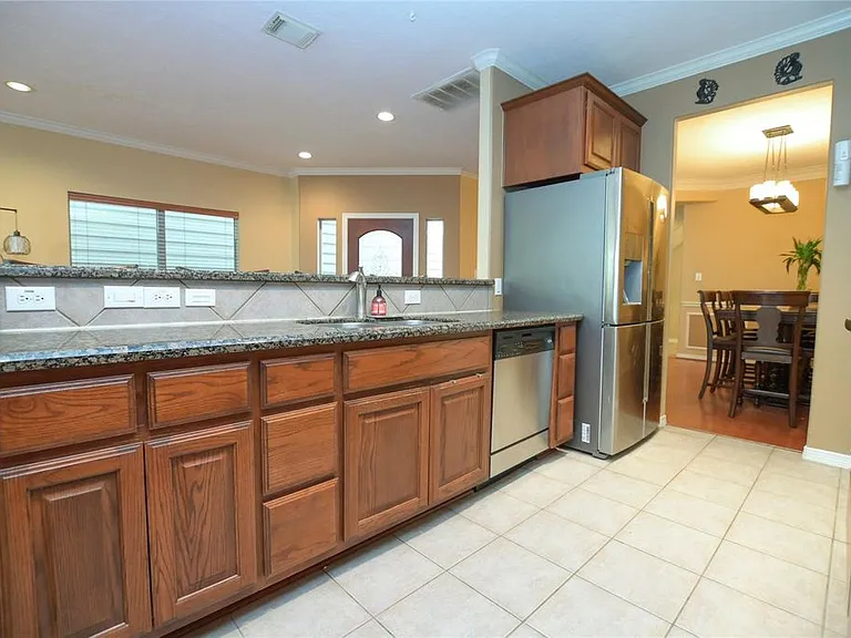 1375 Ella Pl — Photo 5