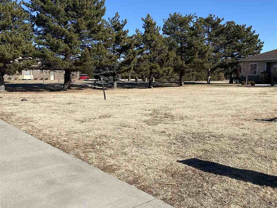 2nd image of 3308 Torrey Pines Dr