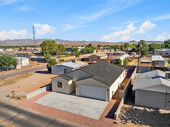 3rd image of 3541 E Northern Avenue