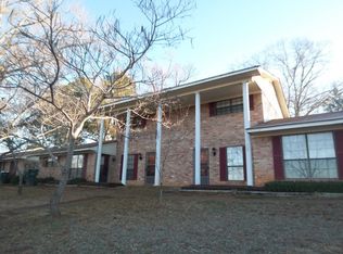 3106 Pearl St, Nacogdoches, TX 75965