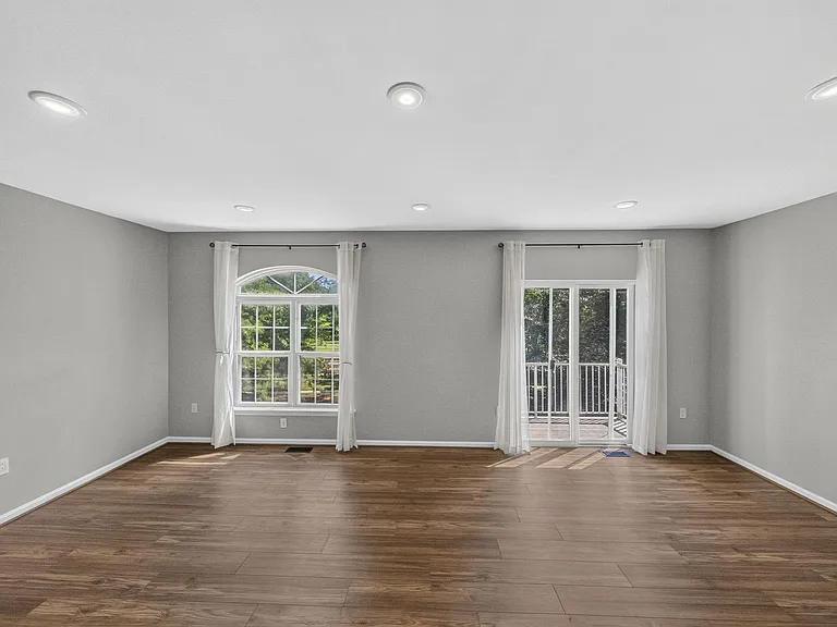 132 S Barrow Pl — Photo 13
