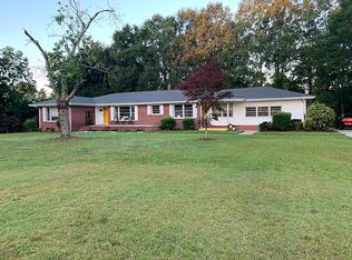 266 Orlando Dr, Toccoa, GA 30577
