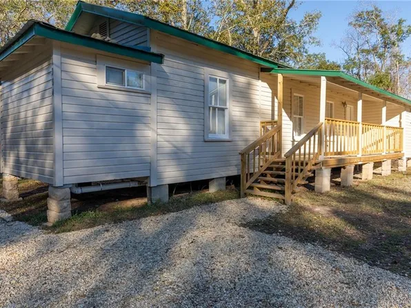 1304 N Holly St, Hammond, LA 70401