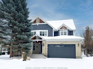 60 Ironside Ct, Ottawa, ON K2K 3H6