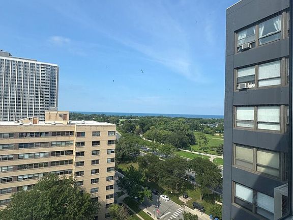 5th image of 4180 N Marine Dr #418-1410