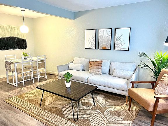 2nd image of 2801 Highcliff Ct APT 6