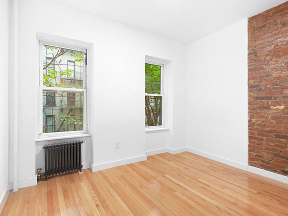 5th image of 412 E 9th St APT 8