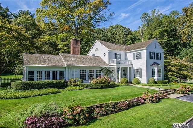 376 Oyster Bay Rd, Locust Valley, NY 11560 | Zillow