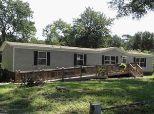 243 Old Fountain Rd, Richlands, NC 28574