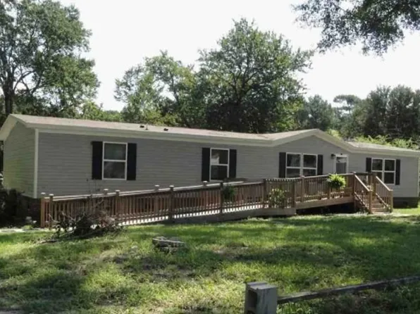 243 Old Fountain Rd, Richlands, NC 28574