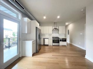 3200B Capri Dr #B305, Philadelphia, PA 19145