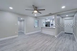 976 W Fairbanks Ave — Photo 5