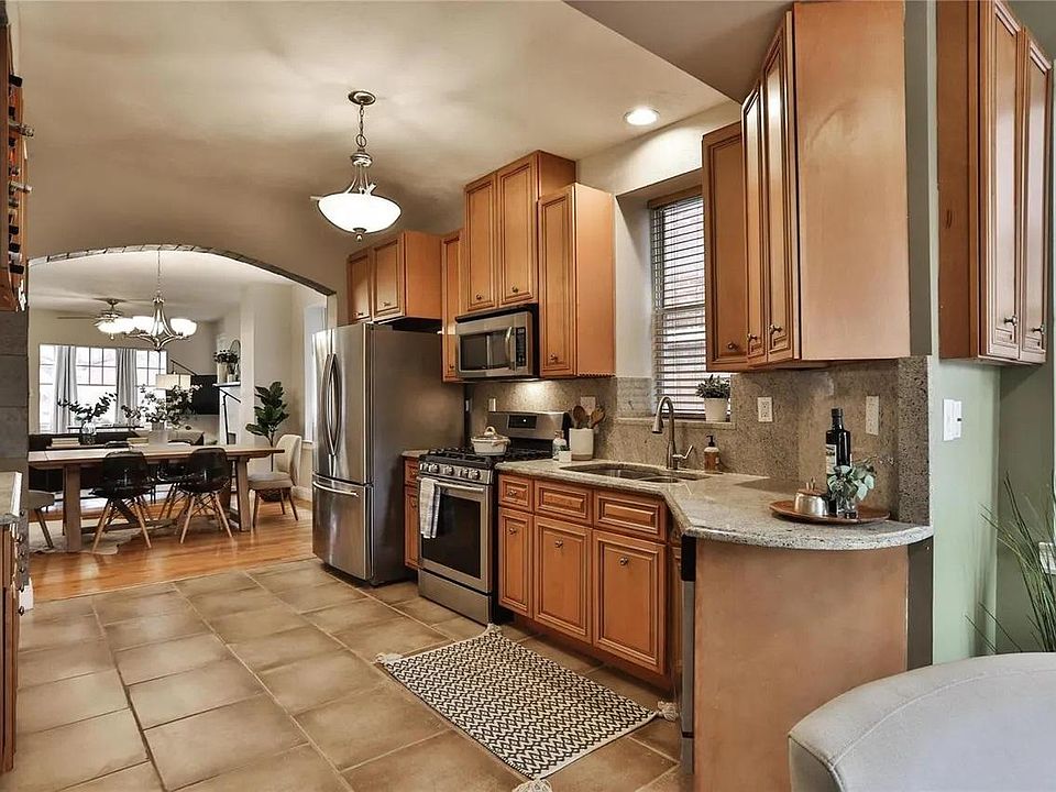 1st image of 4009 Shaw Blvd