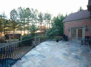8140 Saint Marlo Fairway Dr, Duluth, GA 30097