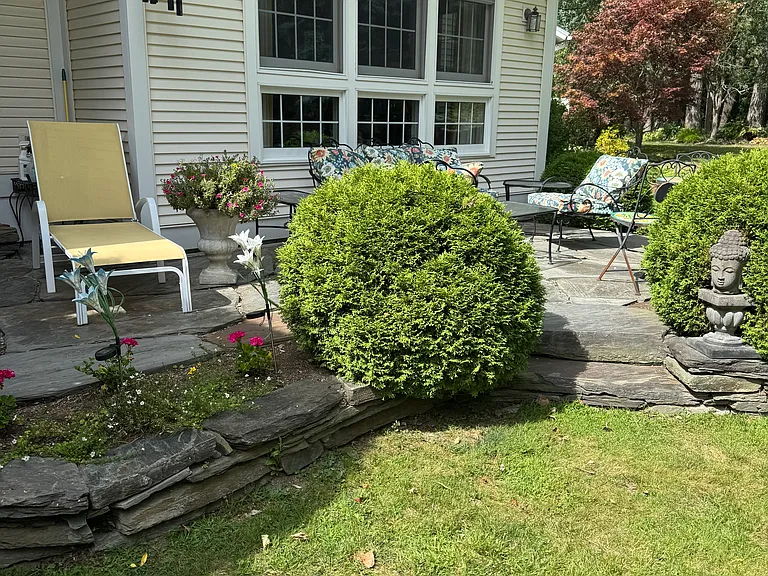 26 Baycrest Dr — Photo 6