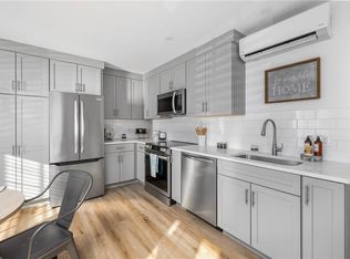 32 Exchange Street, East Greenwich, RI 02818