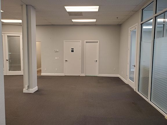 4th image of 601 N Congress Ave Suite 410