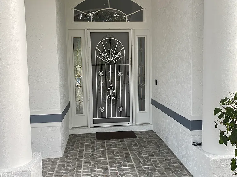 22541 Nyack Ave — Photo 18