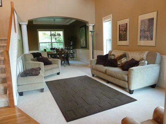 Living Room/Dining Room
