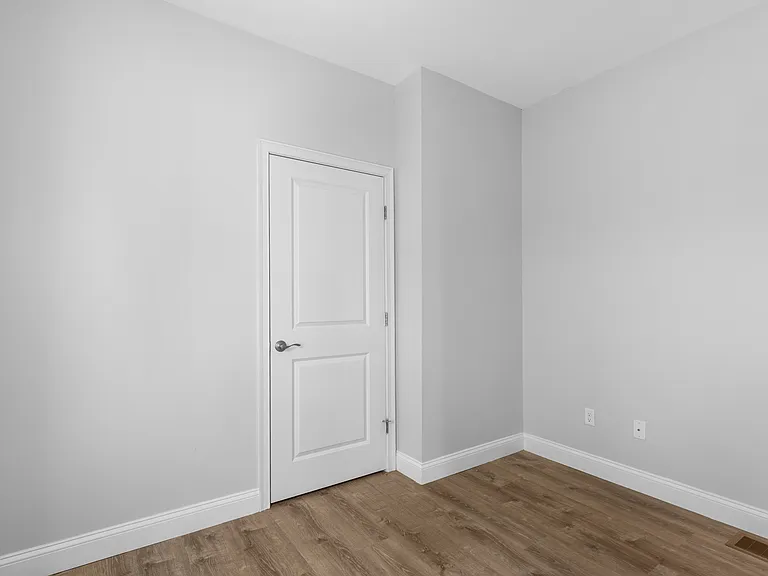 14 Trenton St #STREET1 — Photo 23