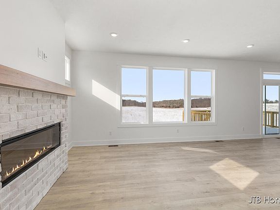 5th image of 7105 Kettle Dale Ave SE