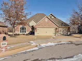 3125 Saint Fergus Dr, Edmond, OK 73034