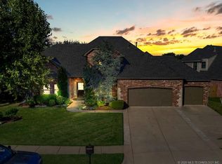 11721 S 95th Ave E, Bixby, OK 74008