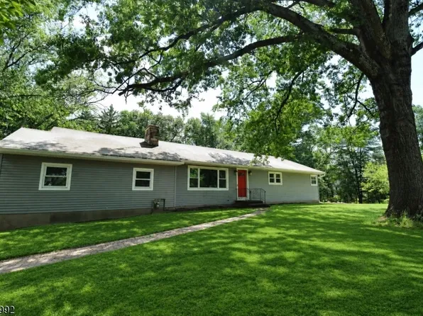 567 Foothill Rd, Bridgewater Twp., NJ 08807