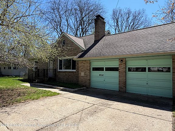 3rd image of 4514 Eastwood Dr
