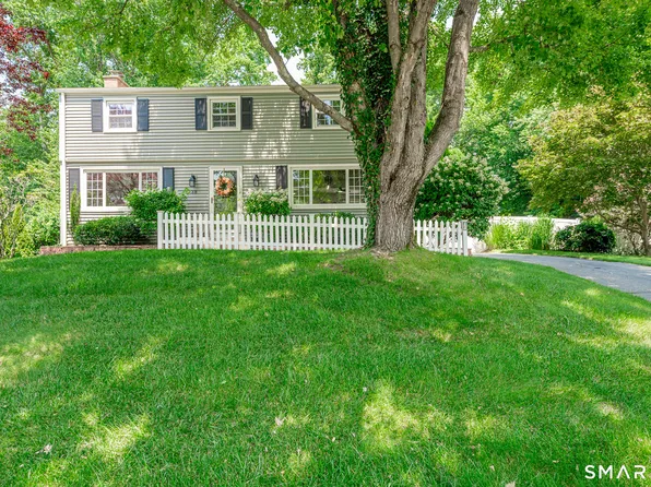 38 Edgewood Drive, Enfield, CT 06082