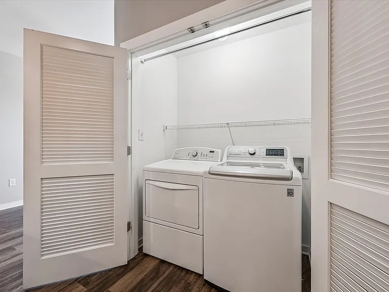 1201 Grove Blvd #1801 — Photo 10
