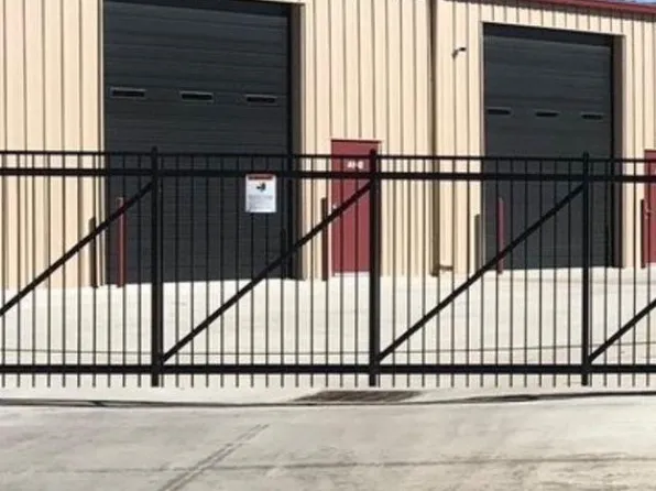 7454 W 33rd St N Unit B114, Wichita, KS 67205