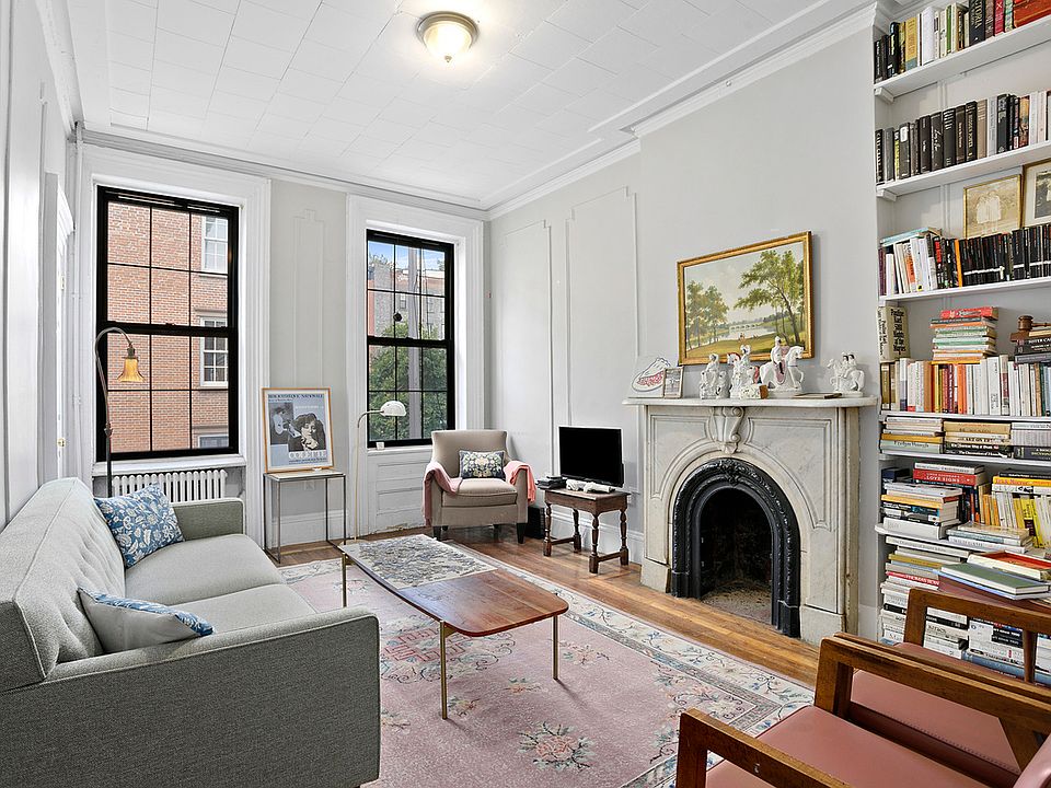 1st image of 38 Leroy St #1