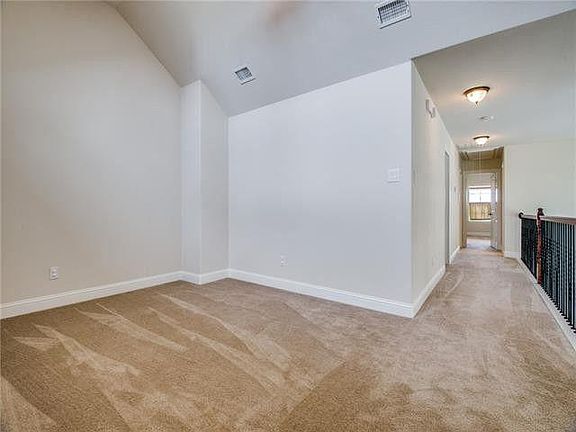 4th image of 13145 Courtney Dr