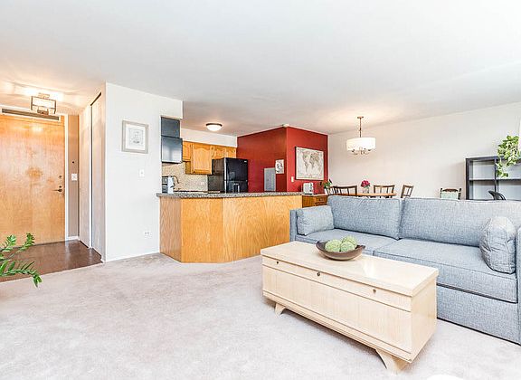 4th image of 7251 Randolph St APT A4