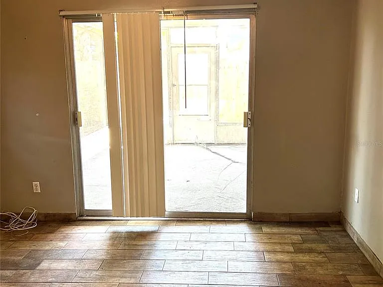 2152 Greenbriar Blvd — Photo 24