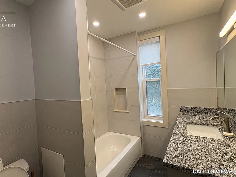 971 Main St E #971 — Photo 8