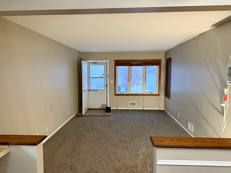 1677 Leone Ave — Photo 5