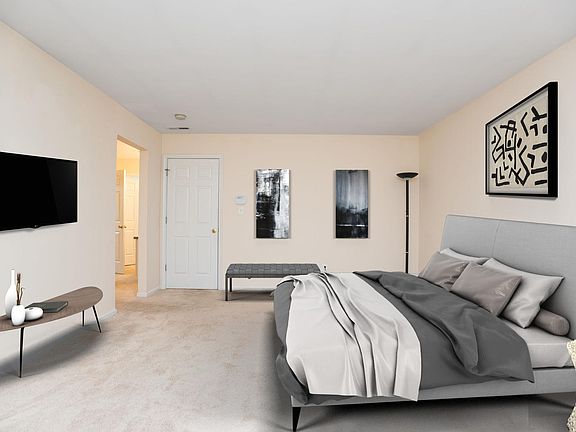 3rd image of 16 McManus Ct #10