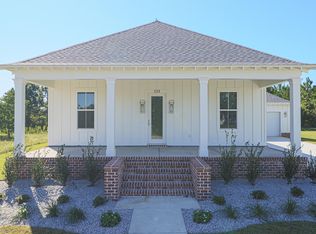 123 Sea Oaks Blvd, Long Beach, MS 39560